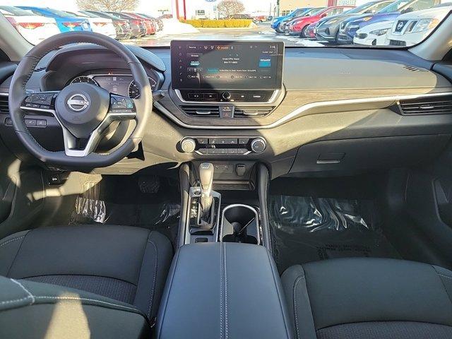 used 2024 Nissan Altima car, priced at $27,995