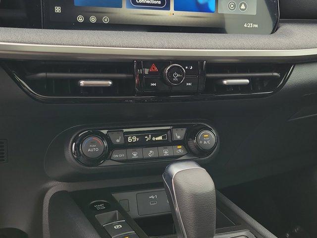 new 2026 Nissan Kicks car