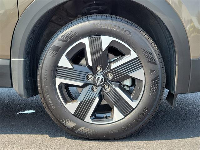 used 2025 Nissan Kicks car, priced at $24,104