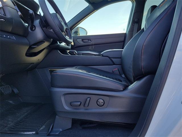 new 2025 Nissan Pathfinder car