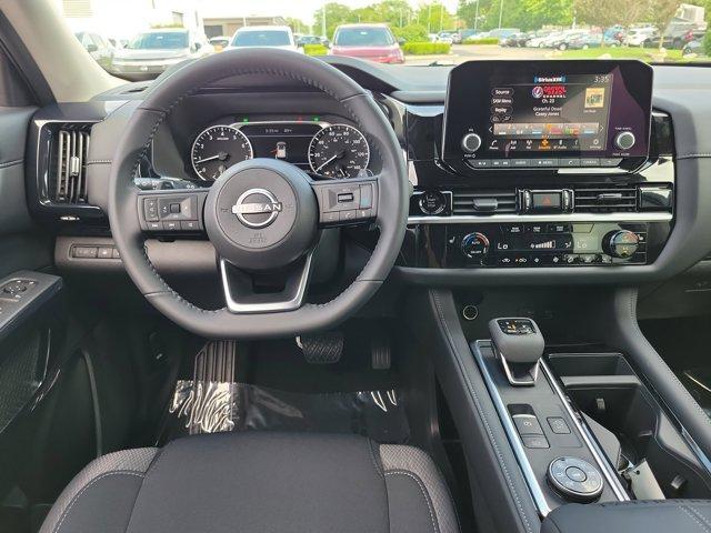used 2025 Nissan Pathfinder car, priced at $46,949