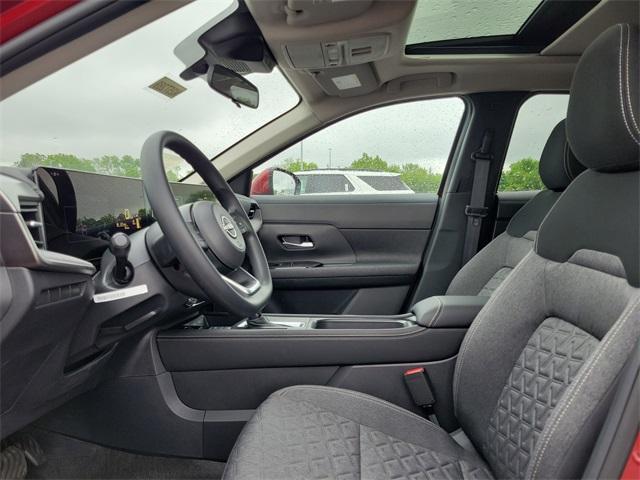 new 2025 Nissan Kicks car