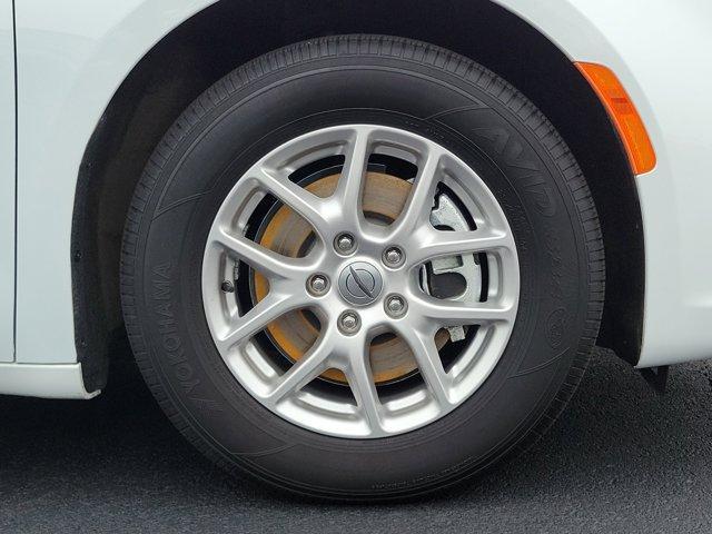 used 2024 Chrysler Pacifica car, priced at $39,775