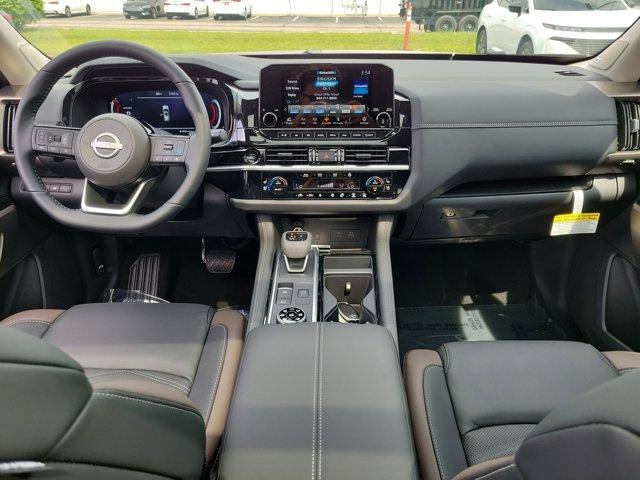 new 2025 Nissan Pathfinder car