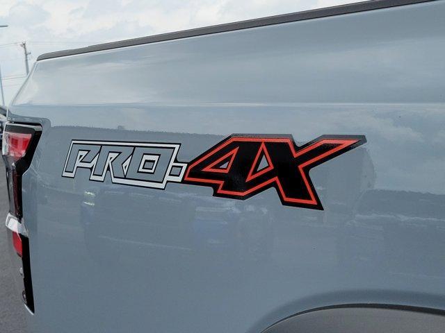 new 2025 Nissan Frontier car