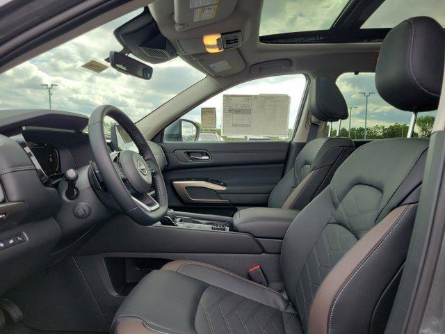 new 2025 Nissan Pathfinder car