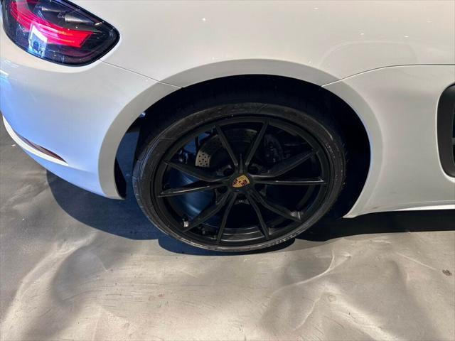 used 2019 Porsche 718 Cayman car, priced at $51,581