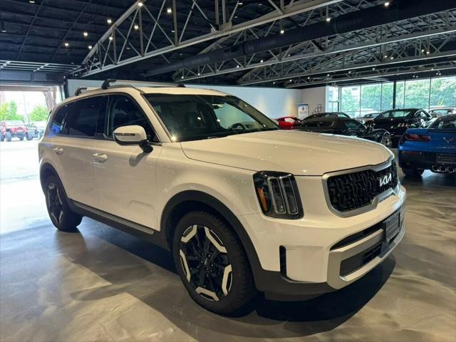 used 2023 Kia Telluride car, priced at $33,881