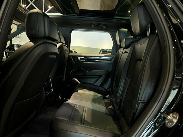used 2021 Porsche Cayenne E-Hybrid car, priced at $53,881