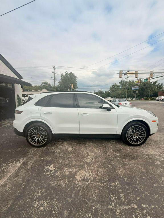 used 2022 Porsche Cayenne car, priced at $53,881
