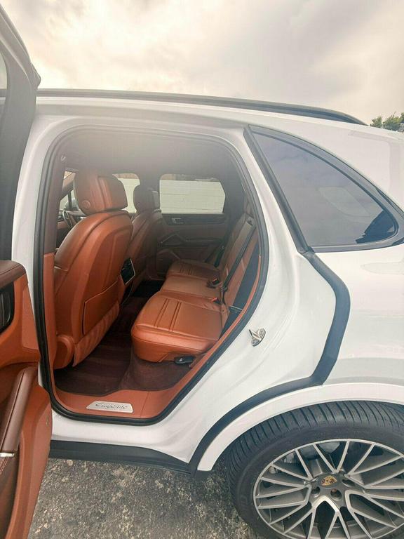 used 2022 Porsche Cayenne car, priced at $53,881
