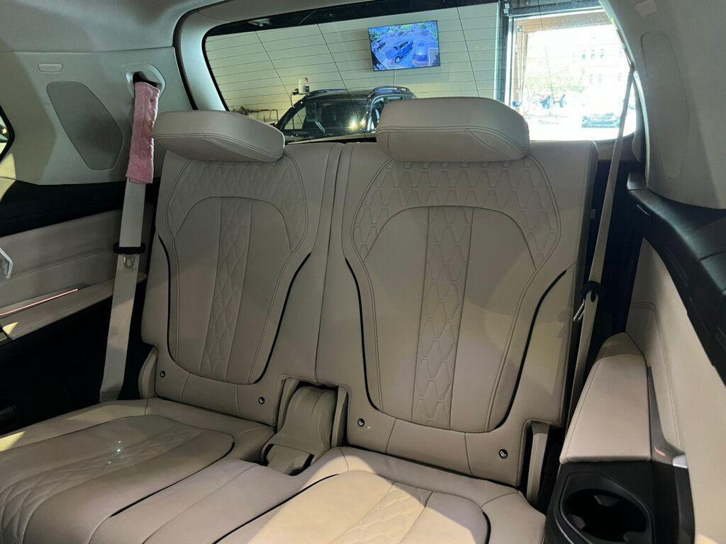 used 2021 BMW X7 car, priced at $37,881