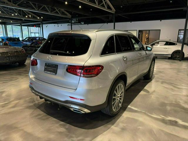 used 2022 Mercedes-Benz GLC 300 car, priced at $35,881