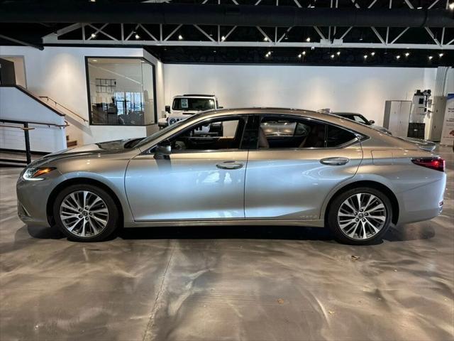 used 2021 Lexus ES 300h car, priced at $34,881