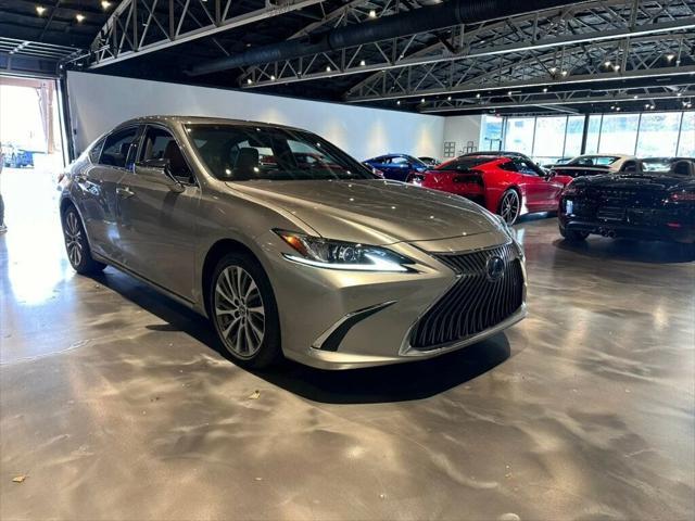 used 2021 Lexus ES 300h car, priced at $34,881