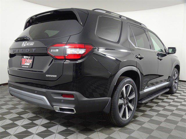 new 2025 Honda Pilot car, priced at $46,232