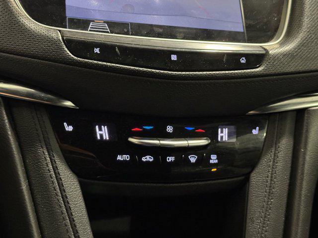 used 2020 Cadillac XT5 car, priced at $17,432