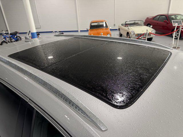 used 2020 Cadillac XT5 car, priced at $17,432