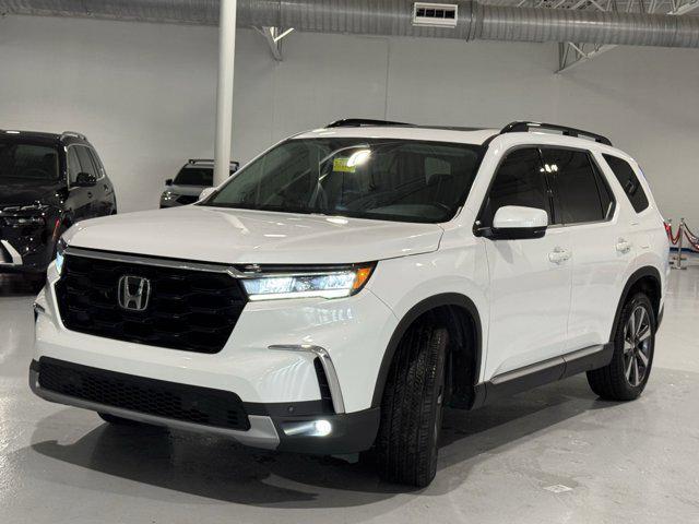 used 2023 Honda Pilot car, priced at $40,639