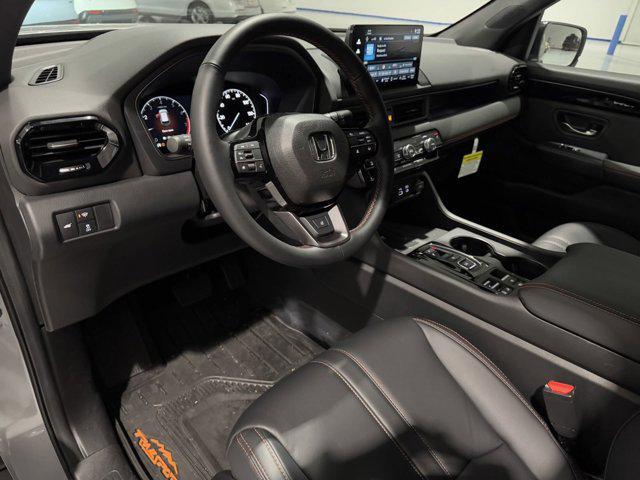 new 2025 Honda Pilot car, priced at $47,553