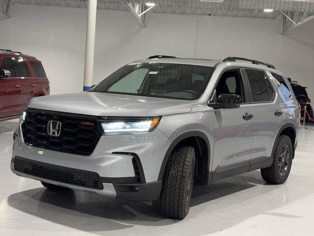 new 2025 Honda Pilot car, priced at $47,553