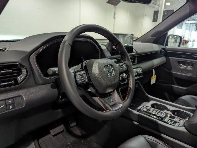 new 2025 Honda Pilot car, priced at $46,833