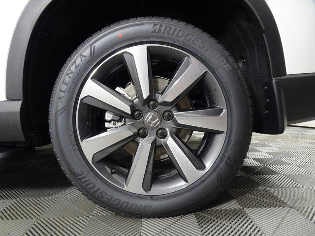 new 2025 Honda Pilot car, priced at $47,085