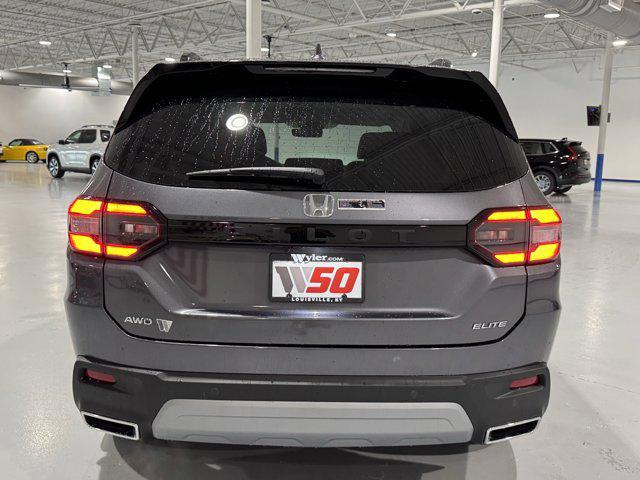 new 2025 Honda Pilot car, priced at $49,178