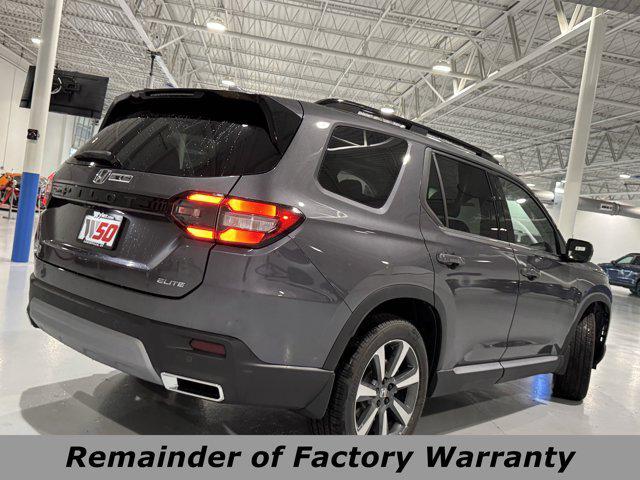 new 2025 Honda Pilot car, priced at $49,178