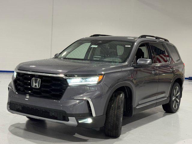new 2025 Honda Pilot car, priced at $51,530