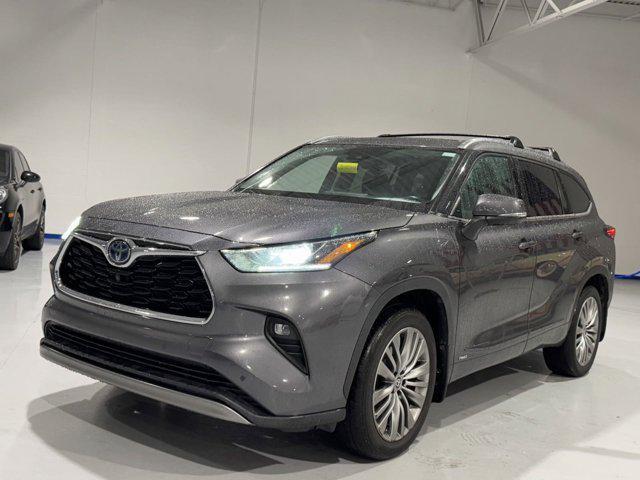 used 2022 Toyota Highlander Hybrid car, priced at $36,829