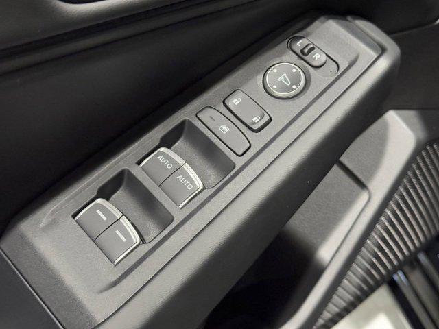 new 2025 Honda Accord Hybrid car, priced at $33,274