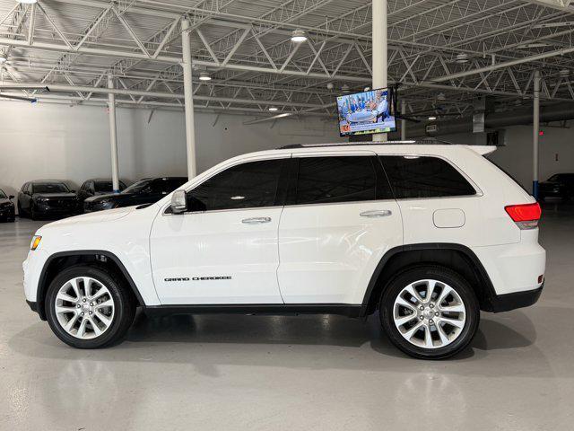 used 2017 Jeep Grand Cherokee car, priced at $13,813