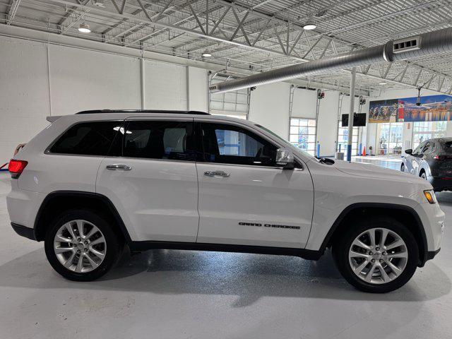 used 2017 Jeep Grand Cherokee car, priced at $13,813