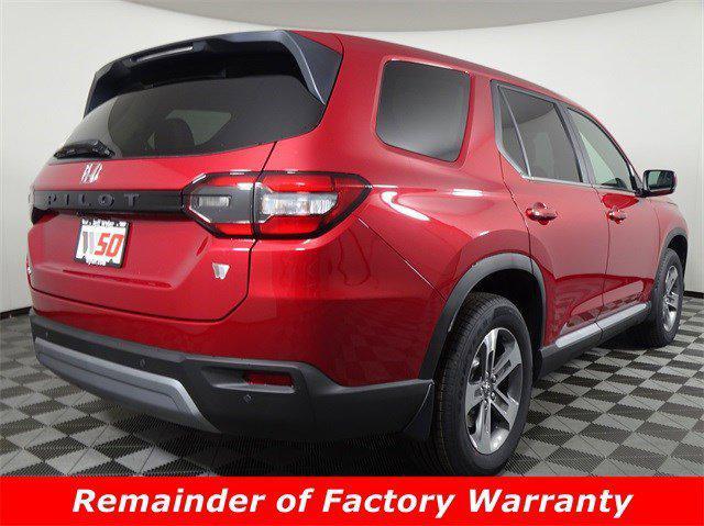 new 2025 Honda Pilot car, priced at $45,576