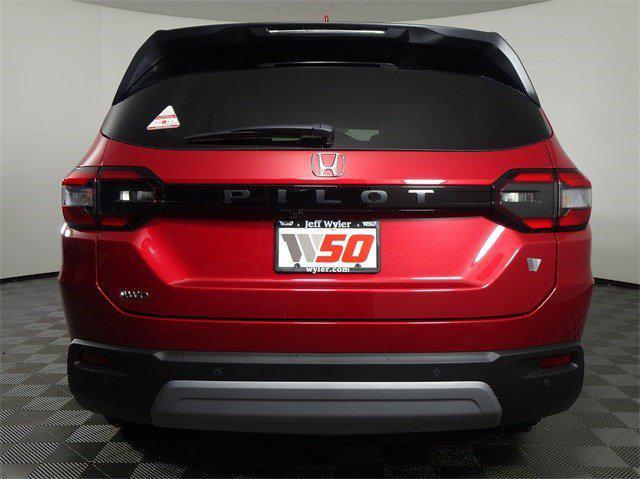 new 2025 Honda Pilot car, priced at $45,576