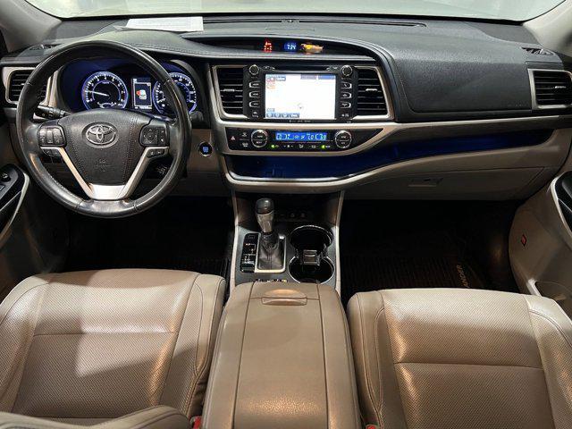 used 2018 Toyota Highlander car, priced at $23,637