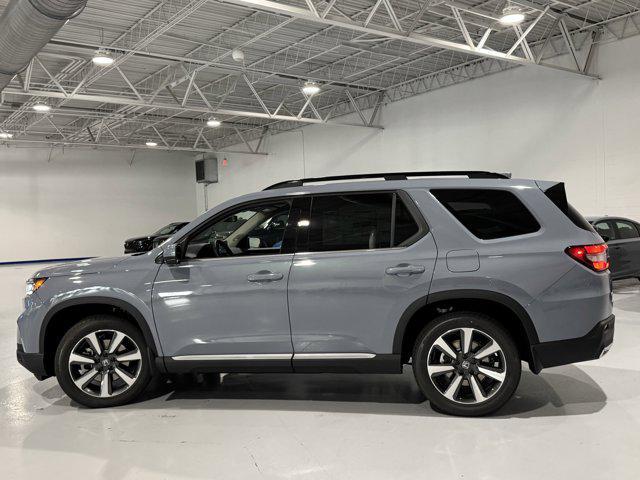 new 2025 Honda Pilot car, priced at $51,375