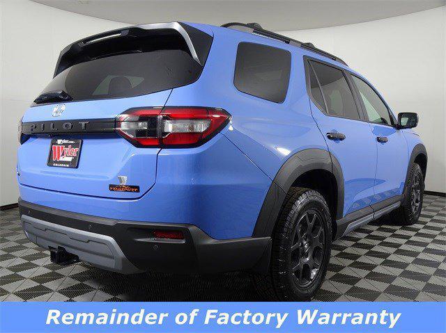 new 2025 Honda Pilot car, priced at $47,642