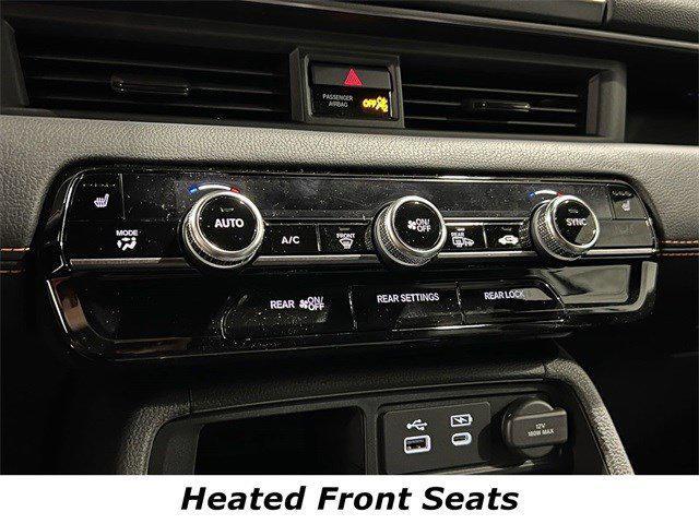 new 2025 Honda Pilot car, priced at $47,642