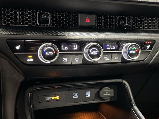 new 2026 Honda CR-V Hybrid car, priced at $39,096