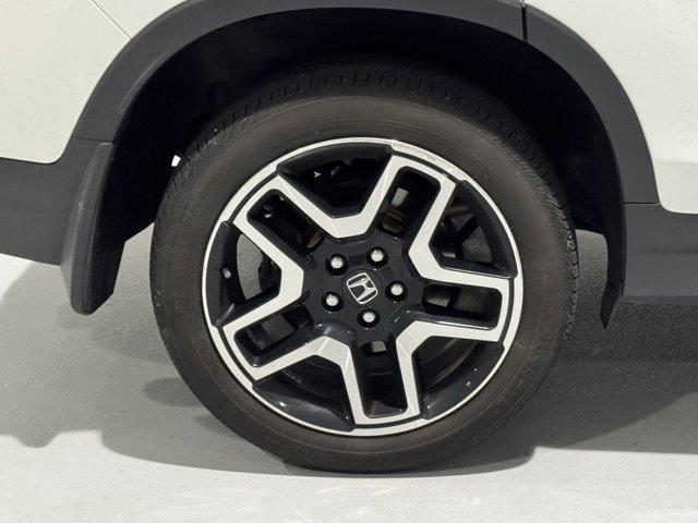 used 2022 Honda Passport car, priced at $33,468
