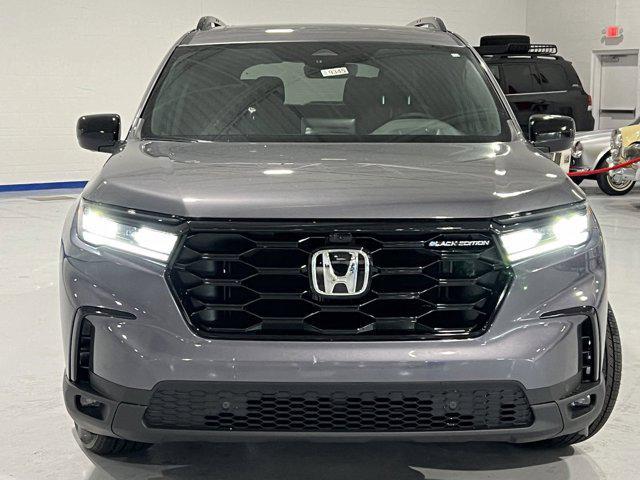 new 2025 Honda Pilot car, priced at $53,530