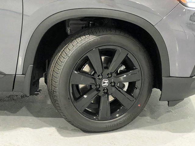 new 2025 Honda Pilot car, priced at $53,530