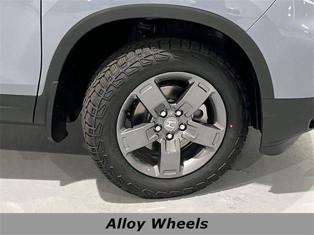 new 2025 Honda Ridgeline car, priced at $42,369