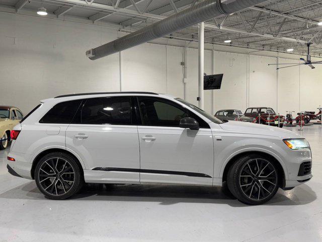 used 2020 Audi Q7 car, priced at $24,511