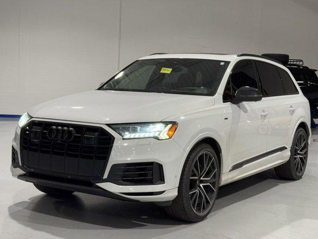 used 2020 Audi Q7 car, priced at $24,511