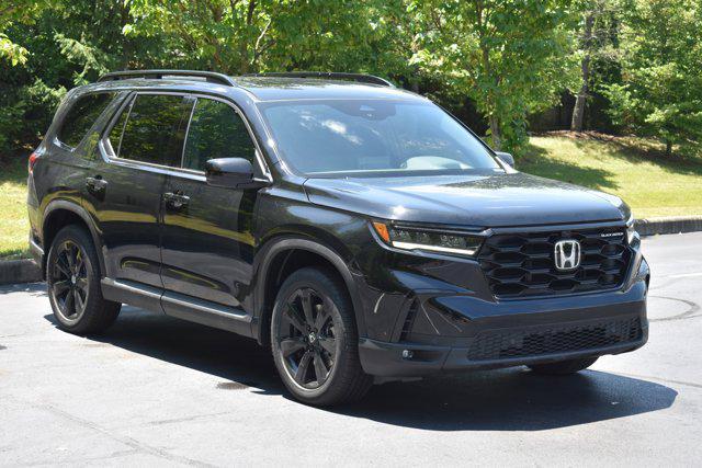new 2025 Honda Pilot car, priced at $53,530