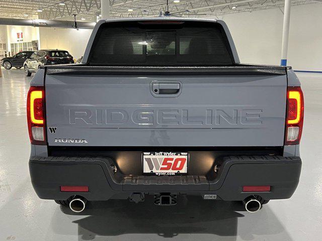 new 2025 Honda Ridgeline car, priced at $40,118