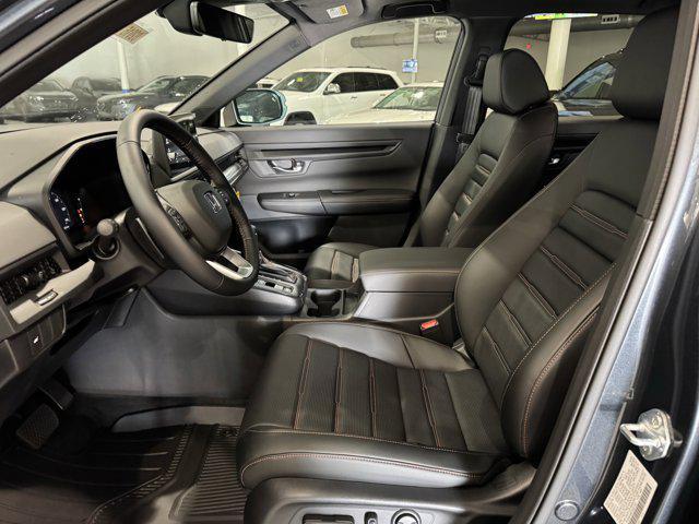new 2026 Honda CR-V Hybrid car, priced at $39,584